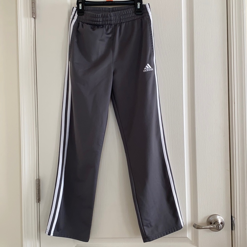 Boys Adidas 10/12 pants